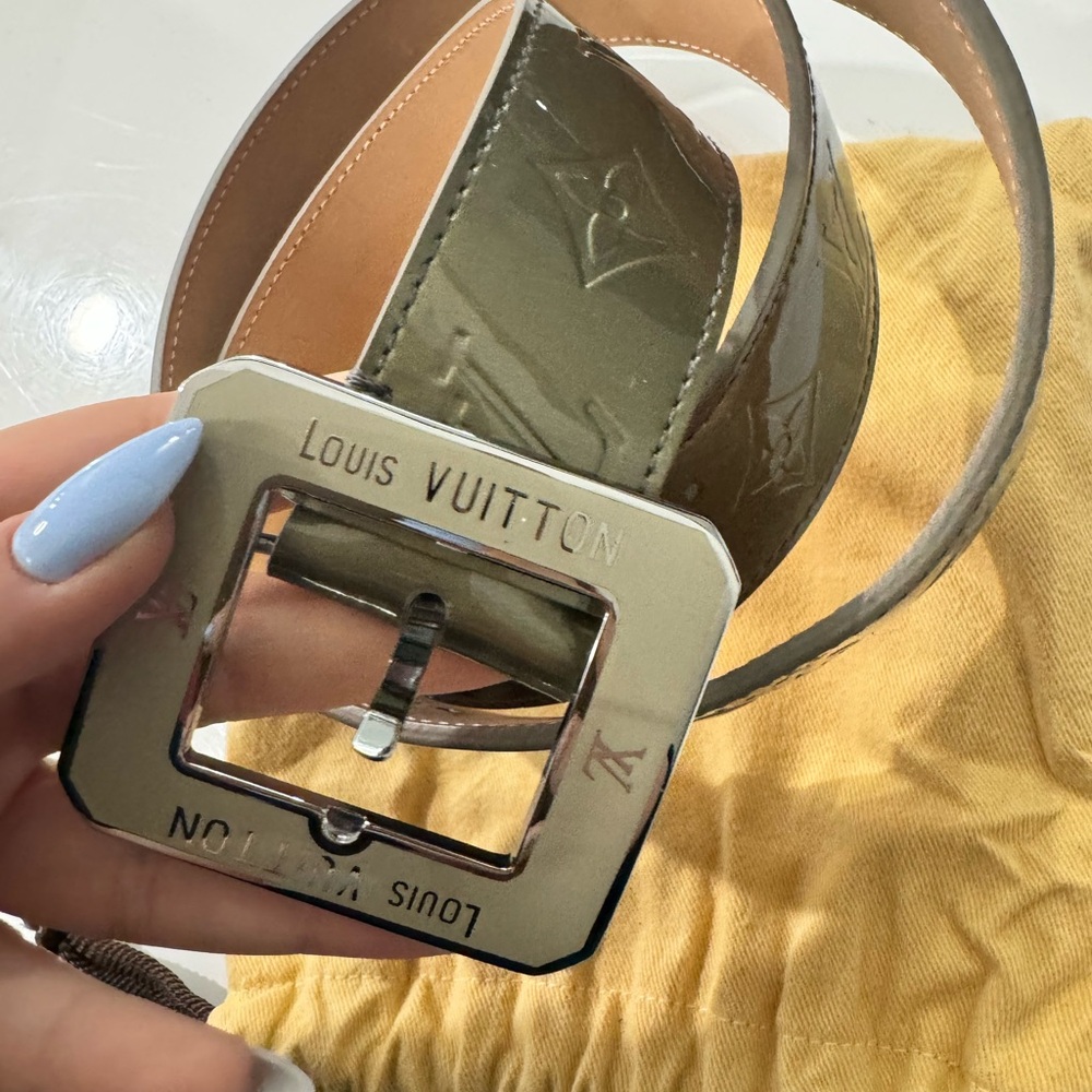 Louis Vuitton belt - Picture 2 of 6